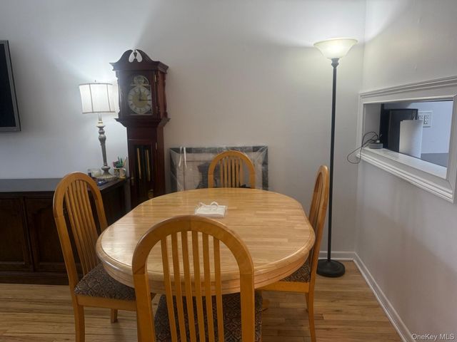 601 Chestnut Street A-21, Cedarhurst, NY 11516