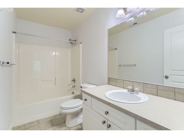 224 Nw 209TH Ave, Beaverton, OR 97006
