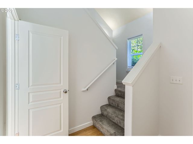 224 Nw 209TH Ave, Beaverton, OR 97006