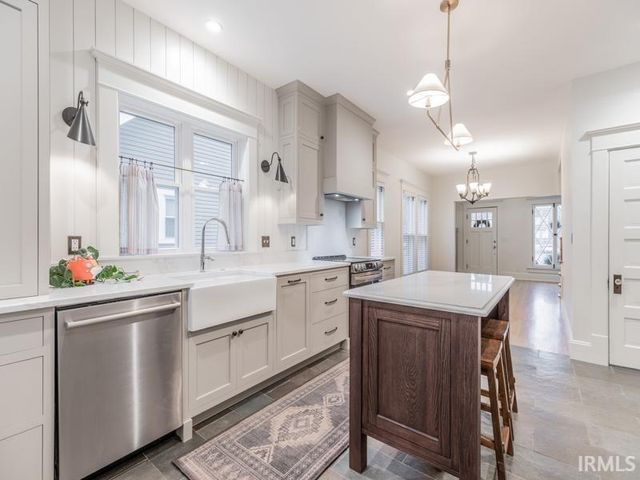 1307 Lincoln Avenue, Evansville, IN 47714