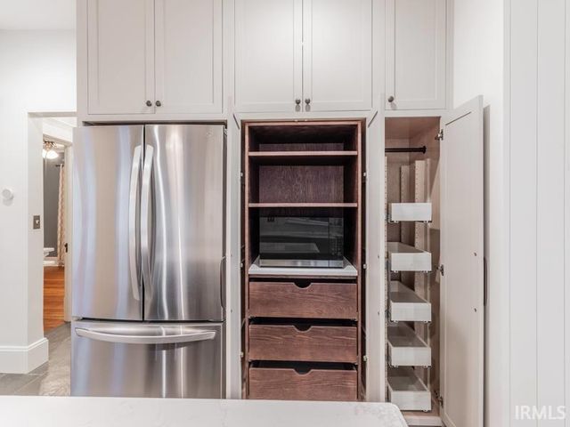 1307 Lincoln Avenue, Evansville, IN 47714