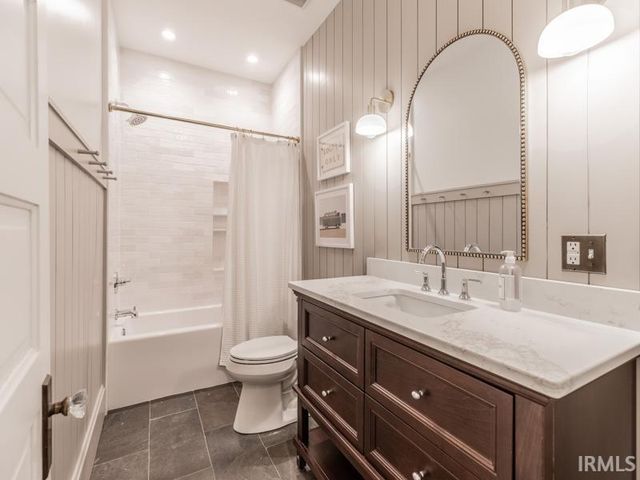 1307 Lincoln Avenue, Evansville, IN 47714