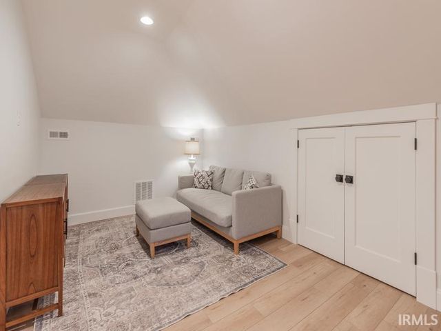 1307 Lincoln Avenue, Evansville, IN 47714