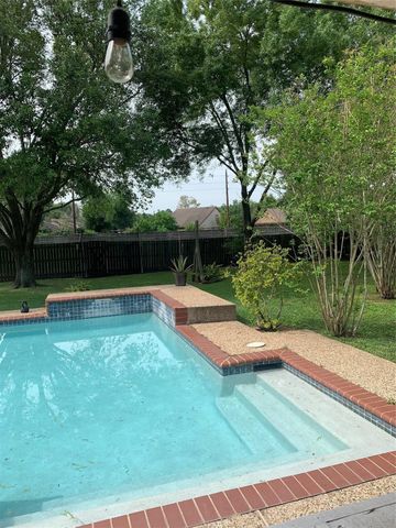 2623 Ferry Landing, Sugar Land, TX 77478