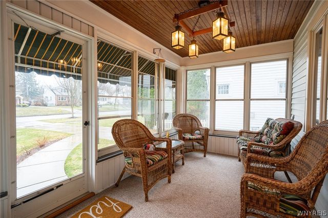 162 Ivyhurst Road, Amherst, NY 14226