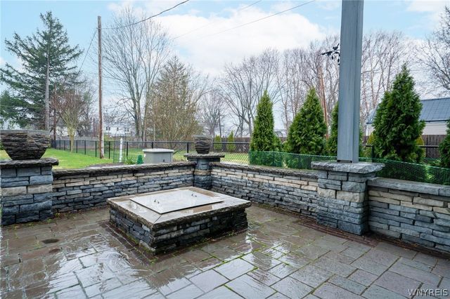 162 Ivyhurst Road, Amherst, NY 14226