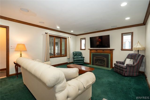 162 Ivyhurst Road, Amherst, NY 14226