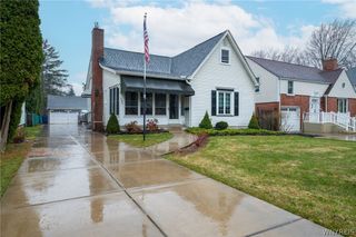 162 Ivyhurst Road, Amherst, NY 14226