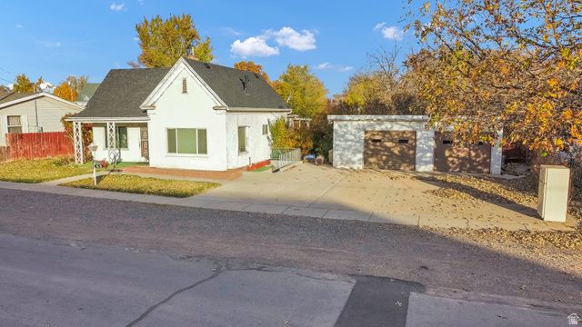 62 N 200 E, Richfield, UT 84701