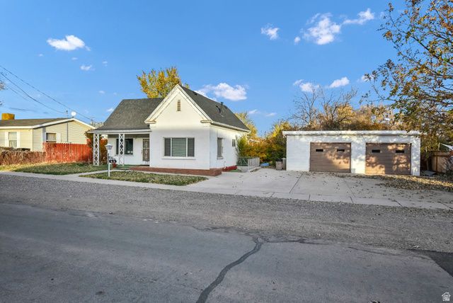 62 N 200 E, Richfield, UT 84701