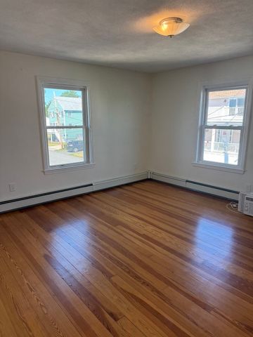 31 Hampton Cir 1, Hull, MA 02045