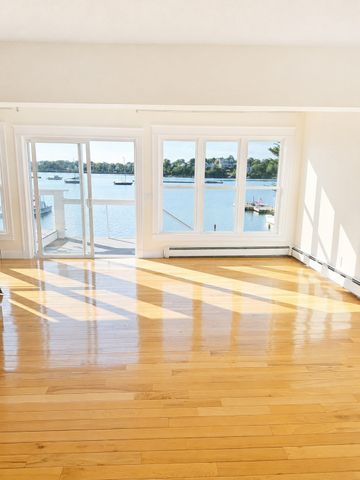 31 Hampton Cir 1, Hull, MA 02045