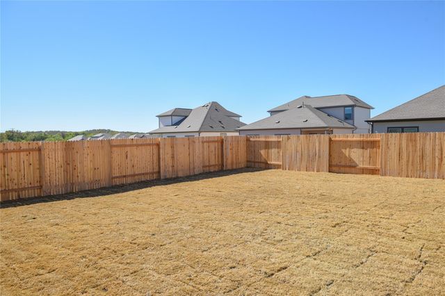 146 Ayres Horn, Cedar Creek, TX 78612