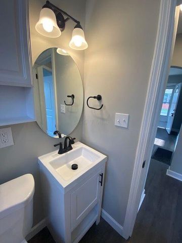 236 W Kanawha Avenue, Columbus, OH 43214