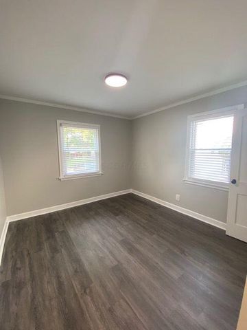 236 W Kanawha Avenue, Columbus, OH 43214