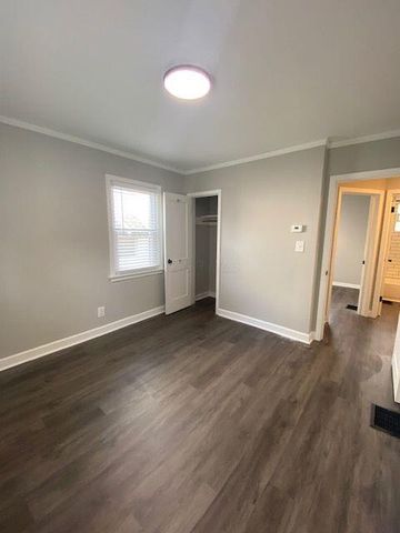 236 W Kanawha Avenue, Columbus, OH 43214