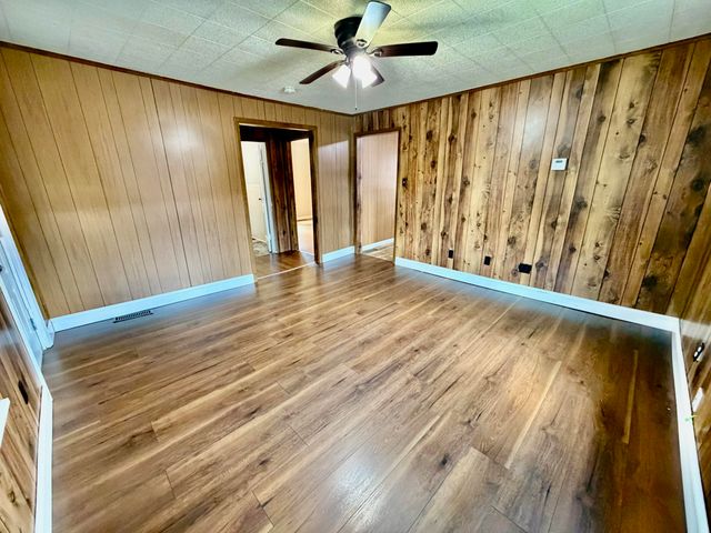 109 Langdon Street, Somerset, KY 42501
