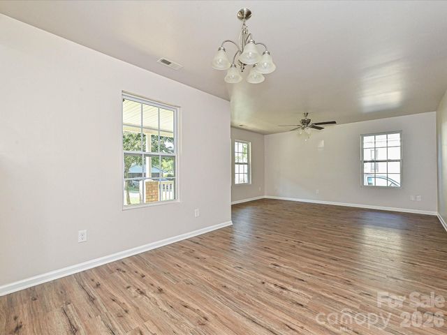 930 Wainwright Avenue, Charlotte, NC 28206