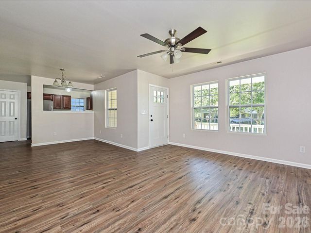 930 Wainwright Avenue, Charlotte, NC 28206