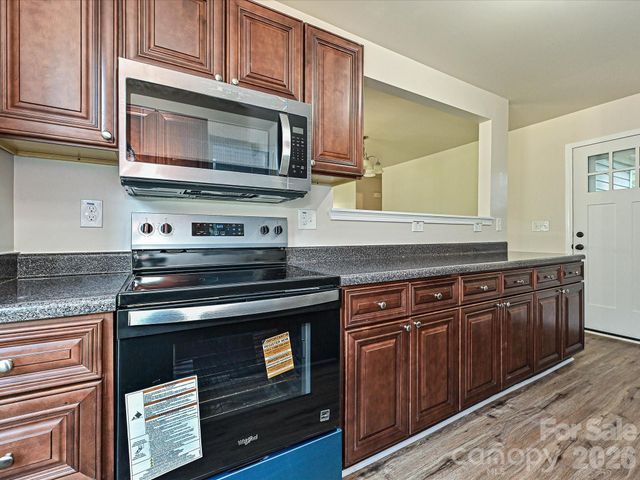 930 Wainwright Avenue, Charlotte, NC 28206