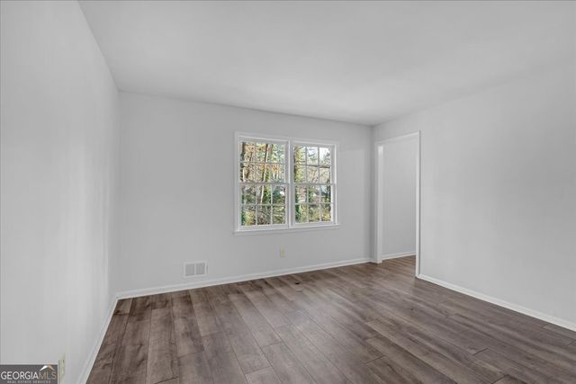 2080 Bluffton Way, Decatur, GA 30035