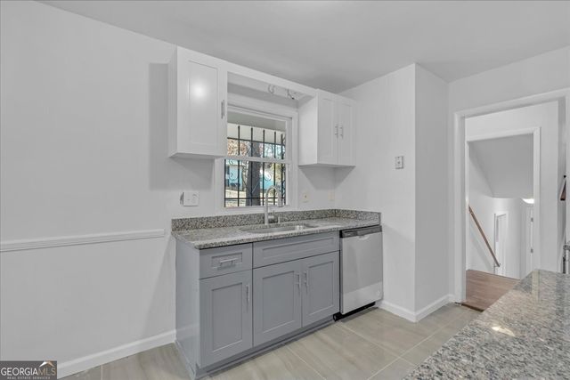 2080 Bluffton Way, Decatur, GA 30035