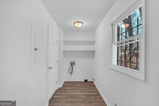 2080 Bluffton Way, Decatur, GA 30035