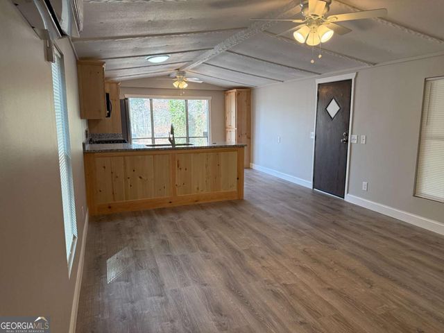 99 Davis Drive, Jasper, GA 30143