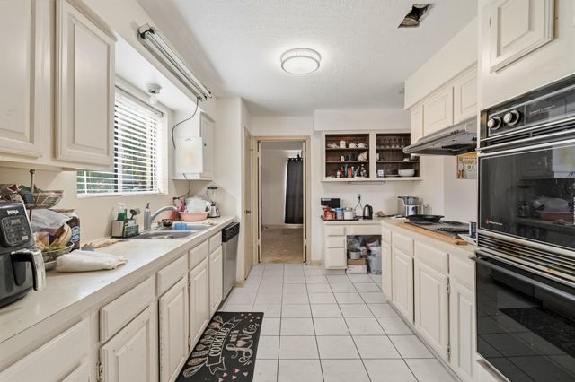 15119 Mira Vista Drive, Houston, TX 77083