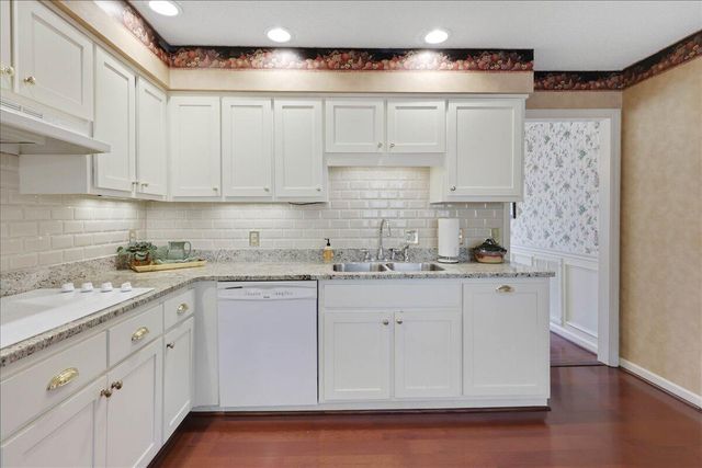 933 Dunsinane Road, Signal Mountain, TN 37377