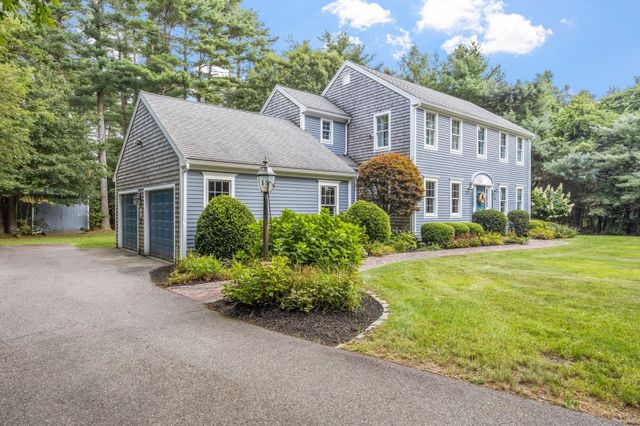 18 Silva Street, Carver, MA 02330