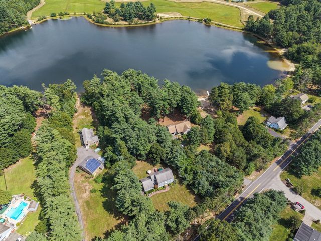 18 Silva Street, Carver, MA 02330