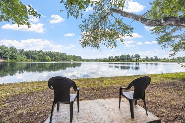 18 Silva Street, Carver, MA 02330