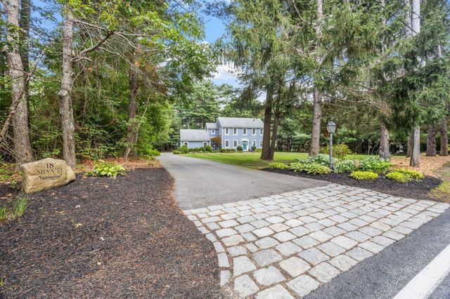 18 Silva Street, Carver, MA 02330