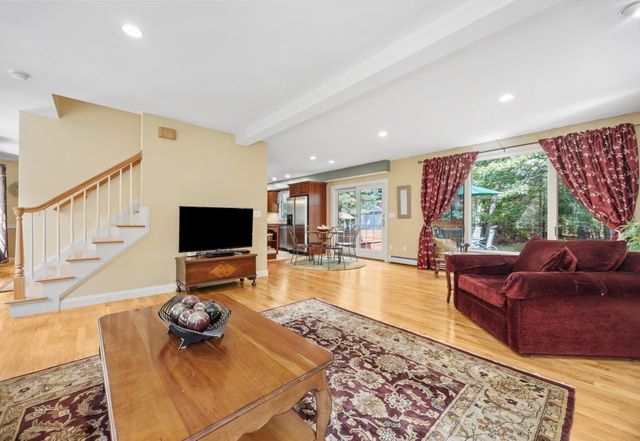 18 Silva Street, Carver, MA 02330
