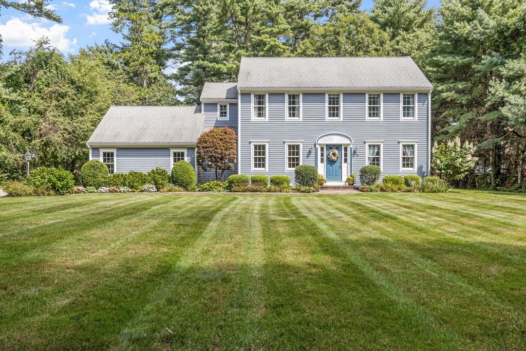 18 Silva Street, Carver, MA 02330