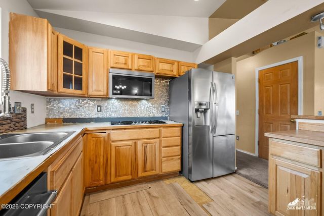 1546 N Heather Meadows Loop, Anchorage, AK 99507