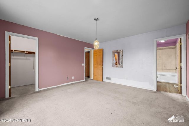 1546 N Heather Meadows Loop, Anchorage, AK 99507