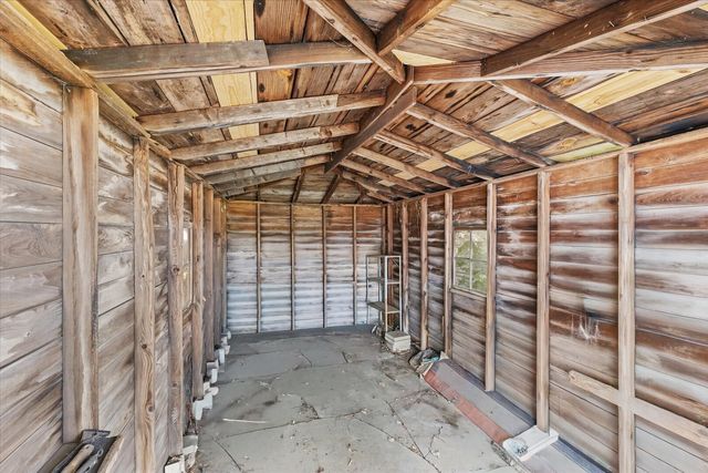 1203 S Race Street, Urbana, IL 61801