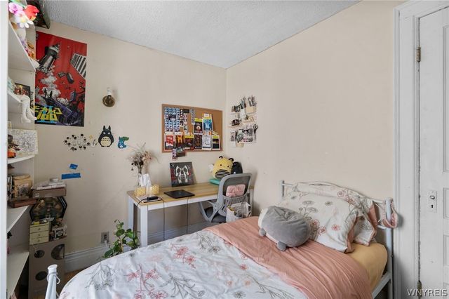 93 Briggs Avenue, Buffalo, NY 14207