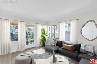 1042 Sonora Avenue B, Glendale, CA 91201