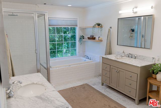 4749 Norwich Avenue, Los Angeles, CA 91403