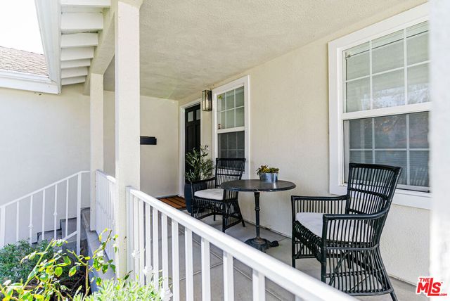 4749 Norwich Avenue, Los Angeles, CA 91403