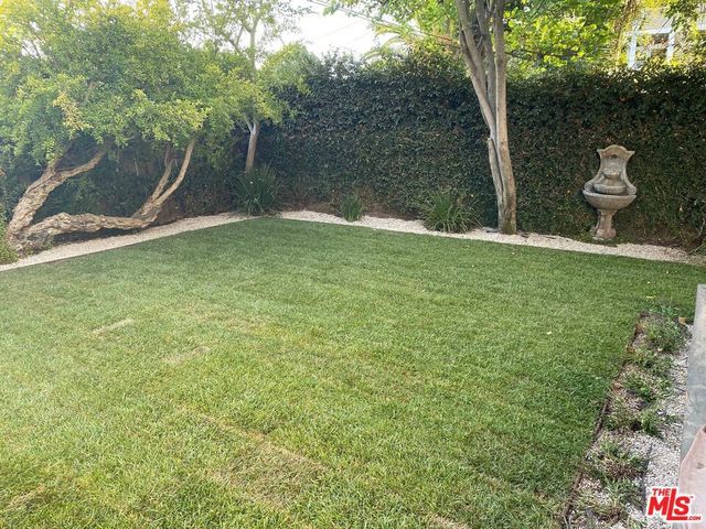 4749 Norwich Avenue, Los Angeles, CA 91403