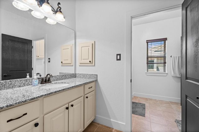 15718 Conners Ace Drive, Spring, TX 77379