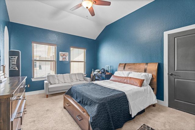 15718 Conners Ace Drive, Spring, TX 77379