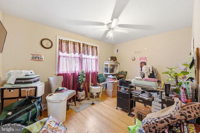 7516 OAK LANE RD, Elkins Park, PA 19027