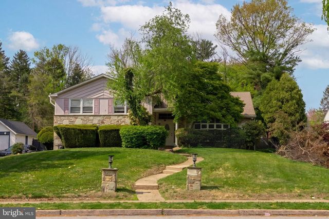 7516 OAK LANE RD, Elkins Park, PA 19027