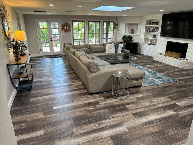 5024 MORTIER AVENUE, Orlando, FL 32812