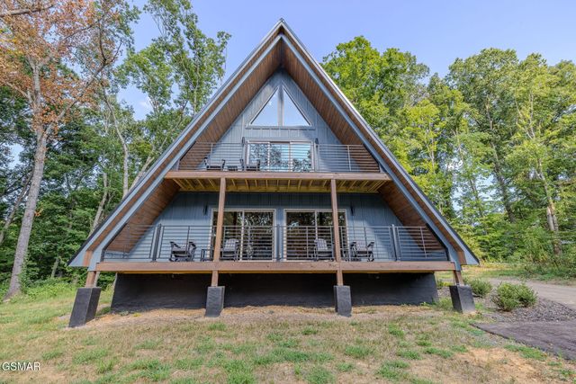 515 Tatum Rose Way, Sevierville, TN 37876